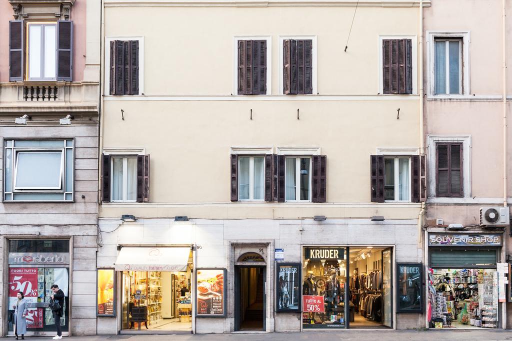 Tritone 91 Apartments ローマ エクステリア 写真