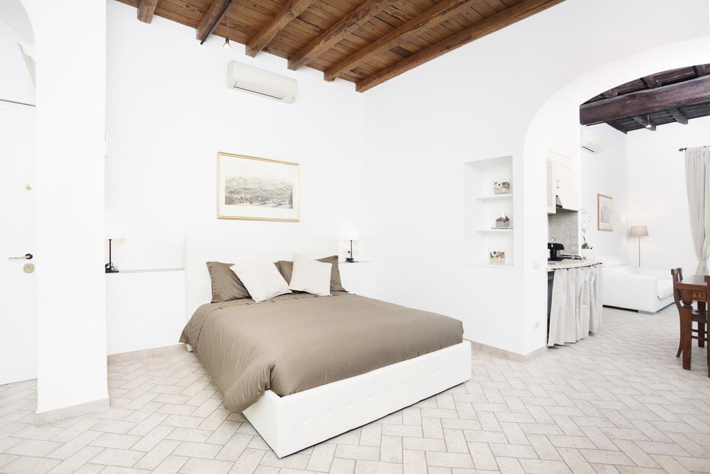 Tritone 91 Apartments ローマ エクステリア 写真